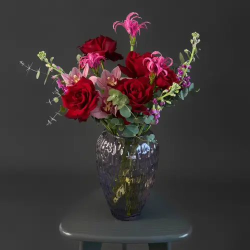 Композиция из орхидеи, эвкалипта и маттиолы с нерине в вазе